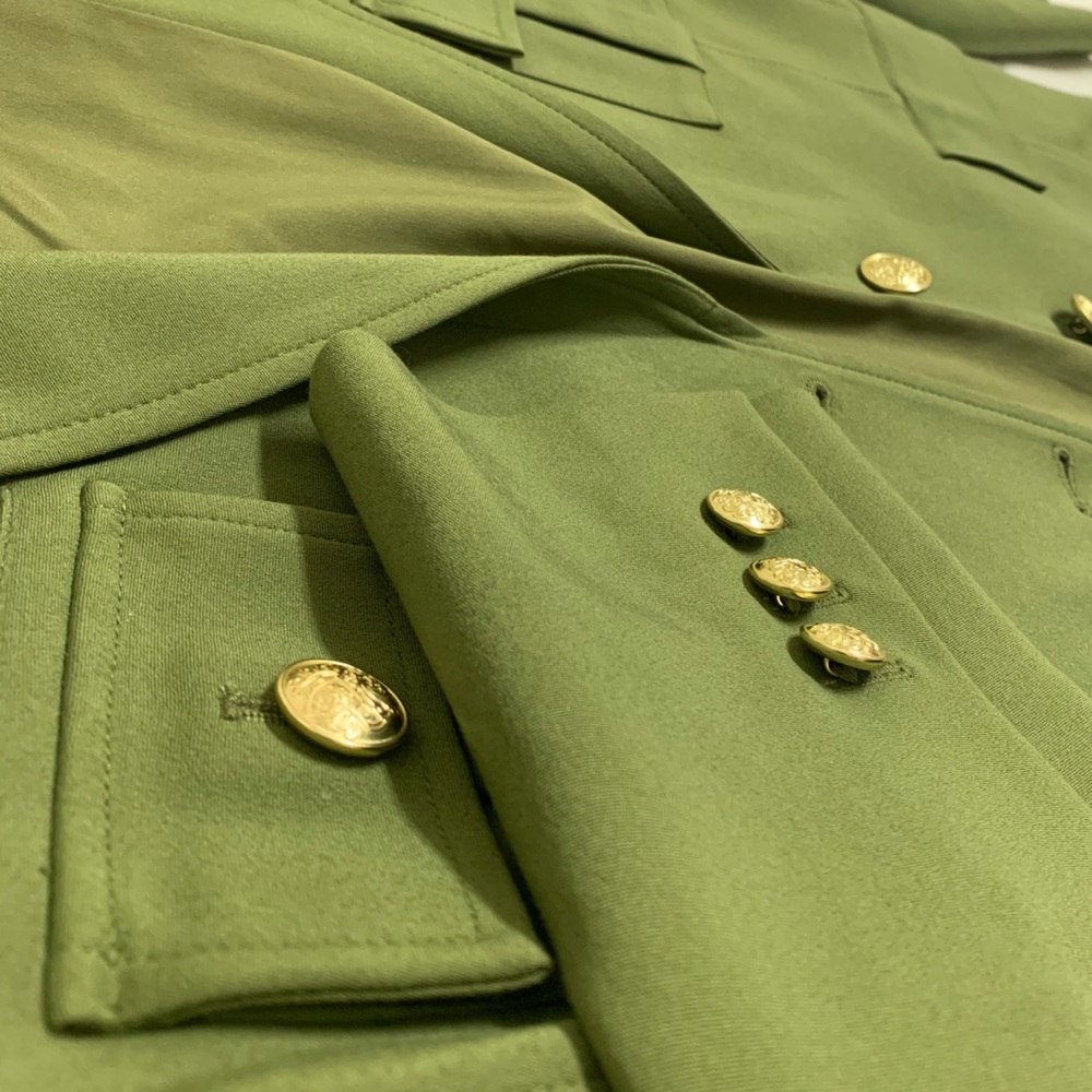 Petite Business Fiercely